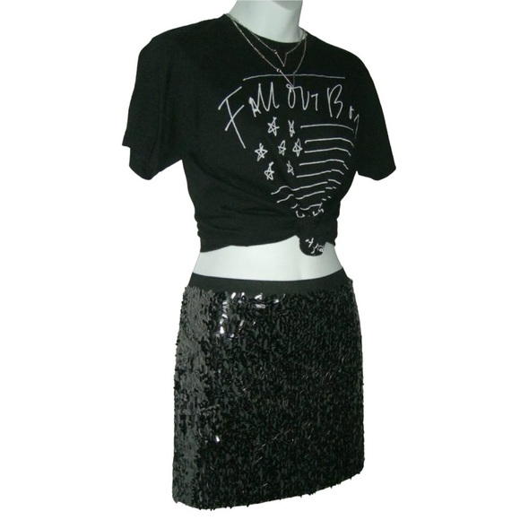 Express Skirt Gray Sequin Mini Stretch Rock Concert Festival Alt egirl Goth Glam - Picture 4 of 10
